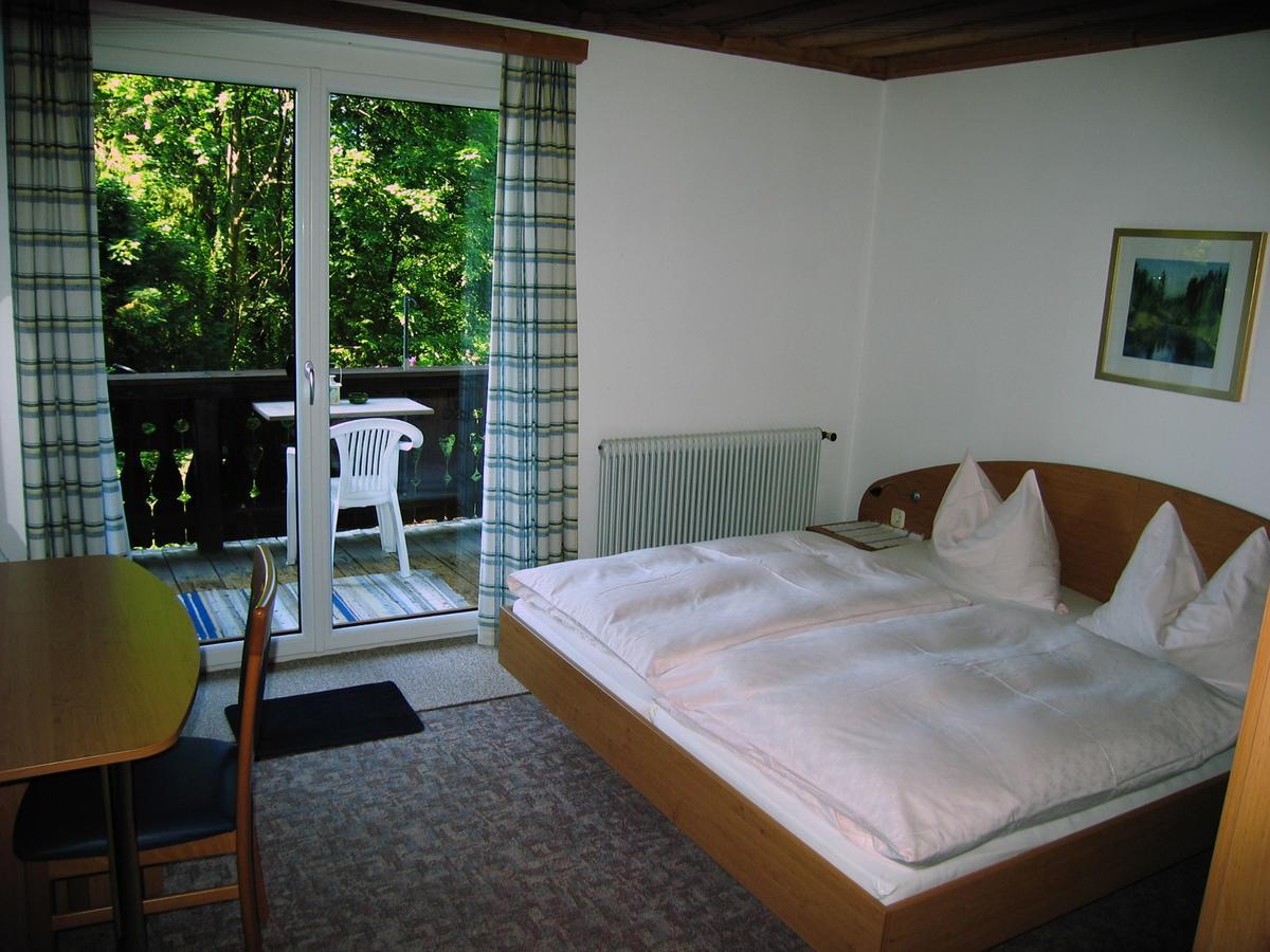 Gaestehaus Sonnenwinkel - Villa Roesler Saint Wolfgang الغرفة الصورة
